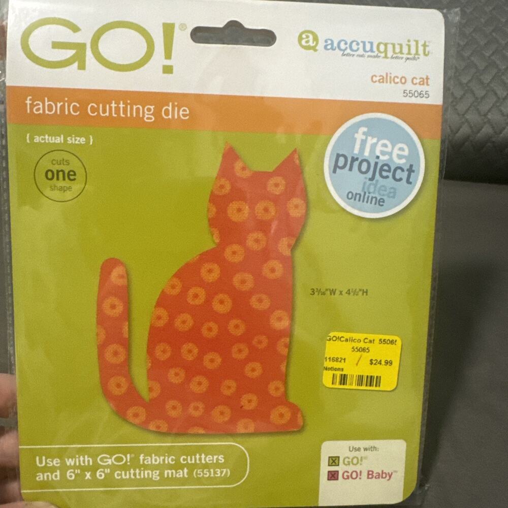 AccuQuilt GO! Calico Cat Fabric Cutting Die #55065 New Sealed Quilt Applique